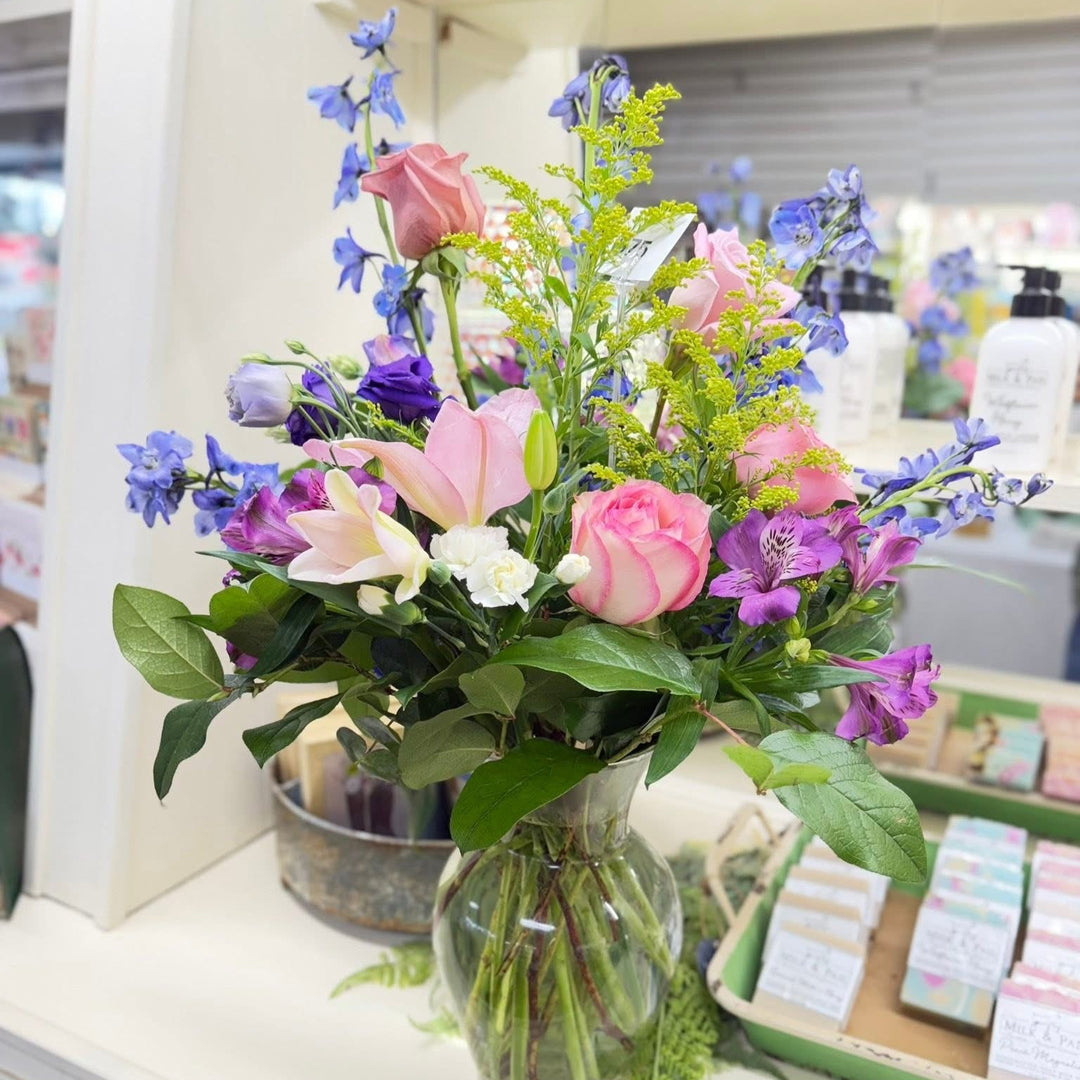 Vase Arrangement, Floral Arrangement