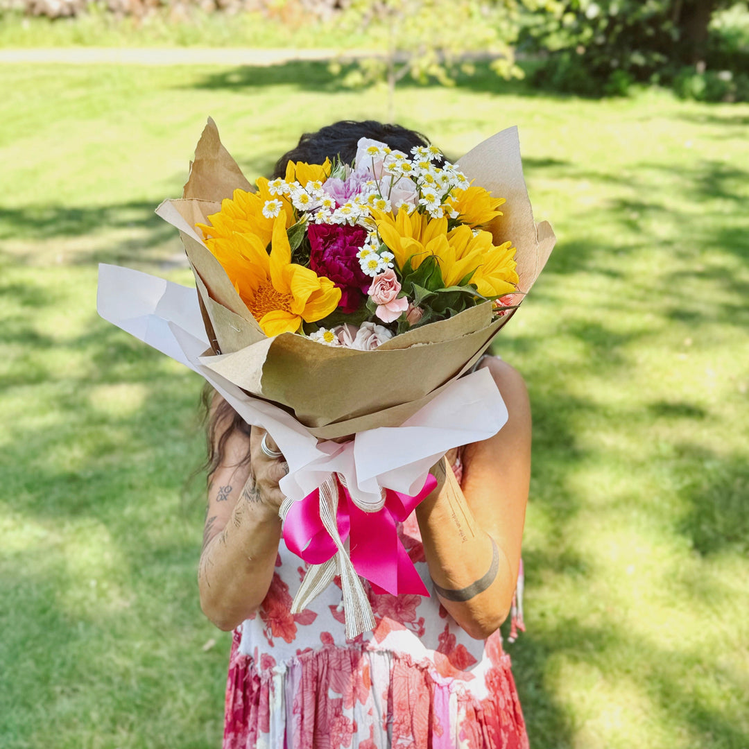 Designers Choice Floral Arrangement Staples MN