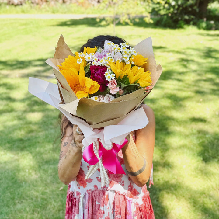 Designers Choice Floral Arrangement Staples MN